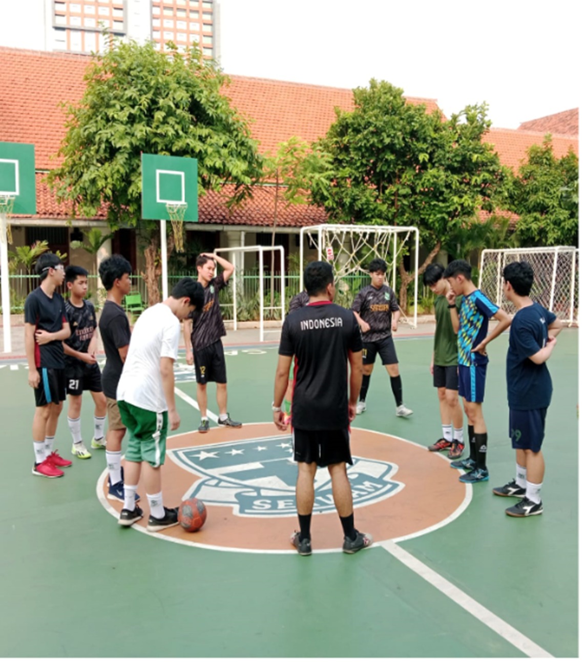 Lingkungan Sekolah SMK TELKOM JAKARTA